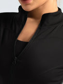 Jaqueta fitness feminina, blusa justa de secagem rápida, edição outono 2026, manga comprida com gola alta e proteção solar, ideal para Pilates e esportes.