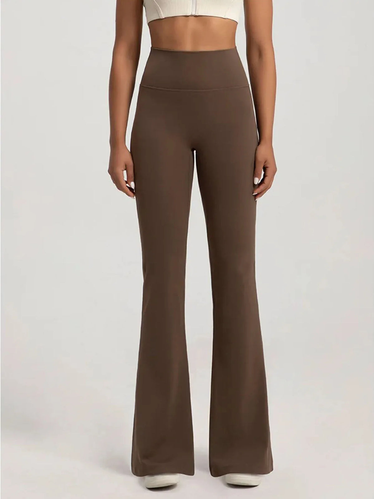 Calça boca de sino