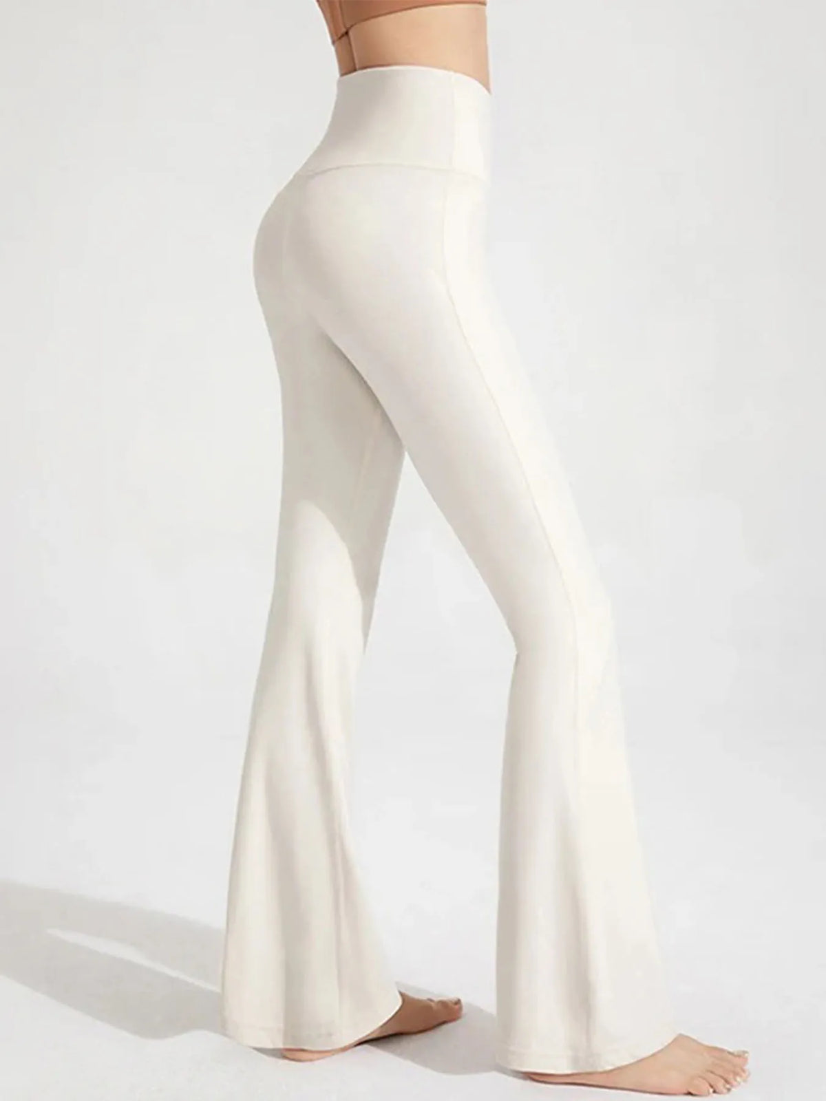 Calça boca de sino
